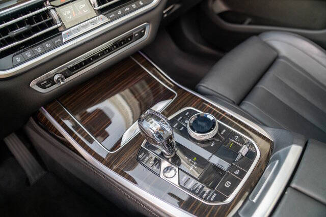 2019 BMW X7 xDrive40i