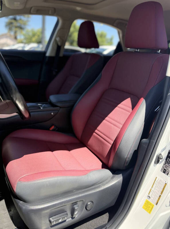 2021 Lexus NX 300h