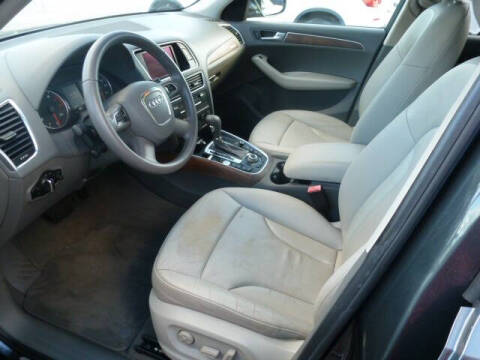 2012 Audi Q5 3.2 quattro Premium Plus