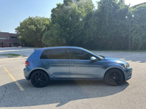 2018 Volkswagen Golf TSI SE