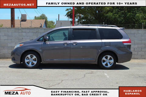 2012 Toyota Sienna