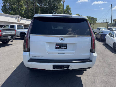 2015 Cadillac Escalade Luxury