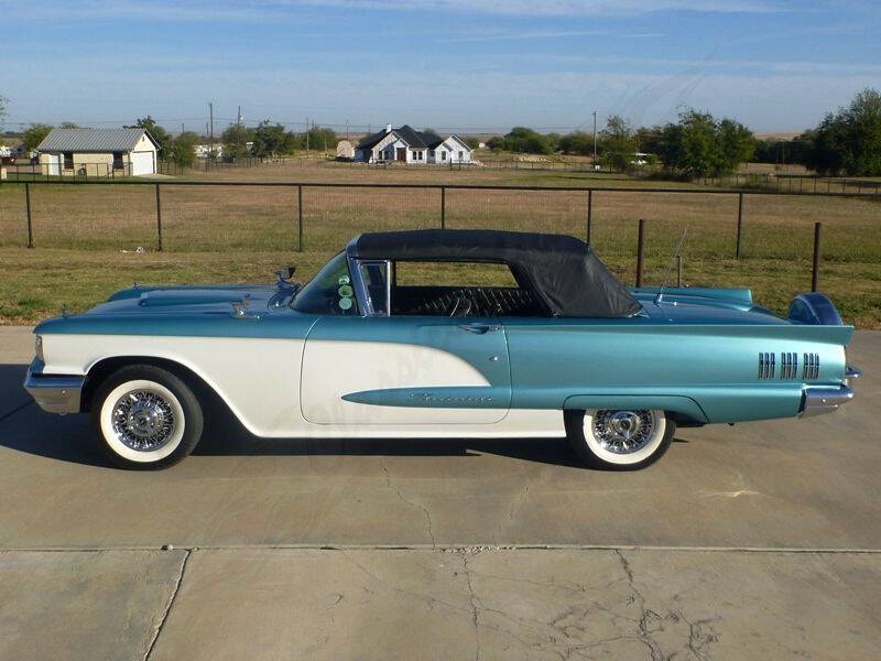 1960 Ford Thunderbird