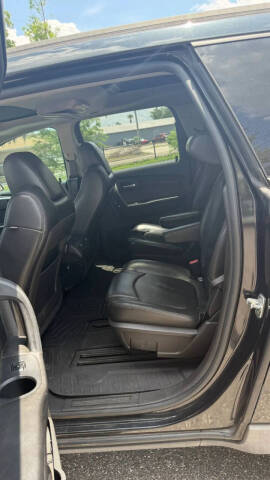 2011 Chevrolet Traverse LT