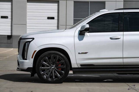 2025 Cadillac Escalade-V