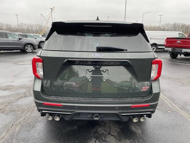 2022 Ford Explorer ST