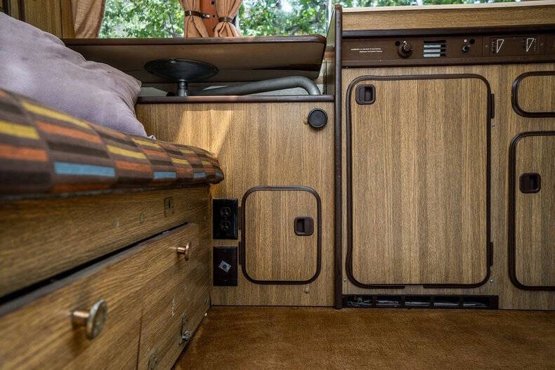 1981 Volkswagen Vanagon Camper