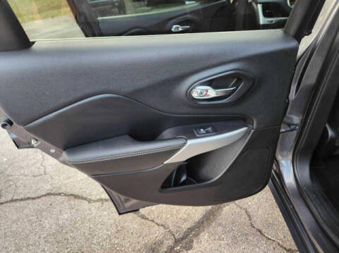 2018 Jeep Cherokee Latitude Plus