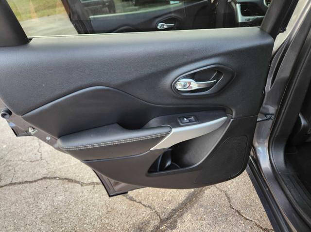 2018 Jeep Cherokee Latitude Plus