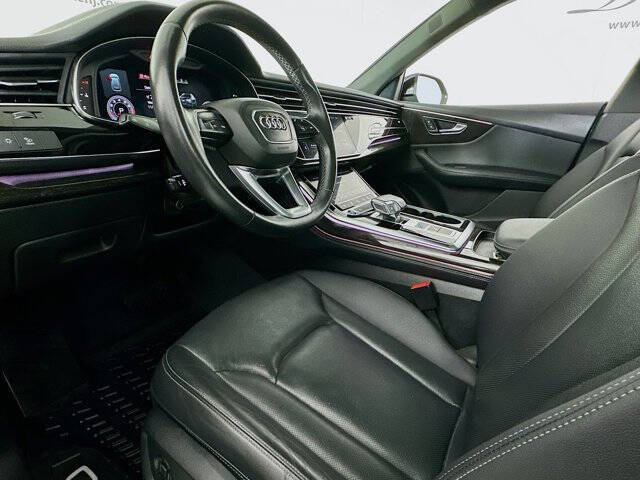 2023 Audi Q8 quattro Premium Plus 55 TFSI