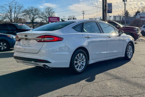 2018 Ford Fusion S