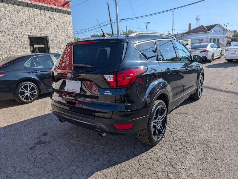 2019 Ford Escape SEL