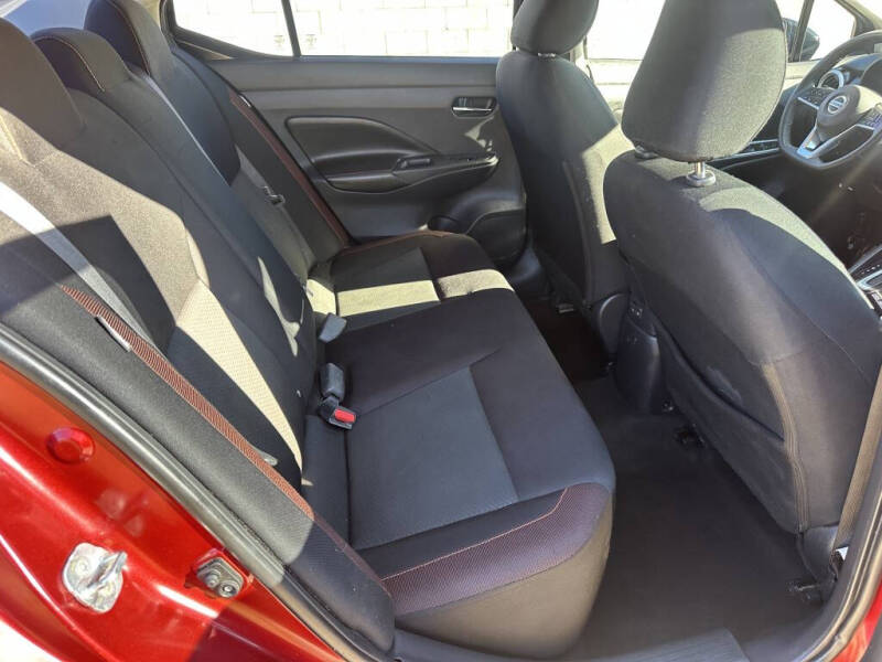 2021 Nissan Versa SR