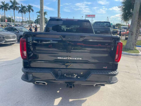 2021 GMC Sierra 1500 AT4