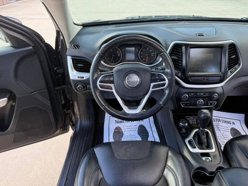 2018 Jeep Cherokee Latitude Plus