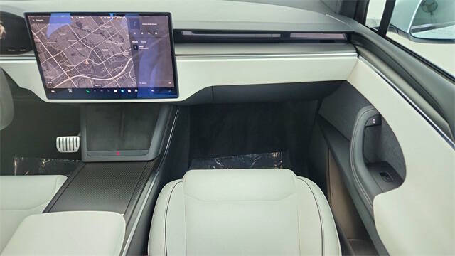 2024 Tesla Model X Plaid