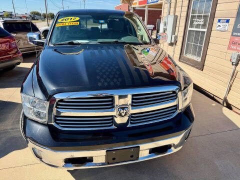 2017 RAM 1500 SLT