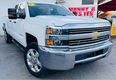 2015 Chevrolet Silverado 2500HD for sale at Manny G Motors in San Antonio TX
