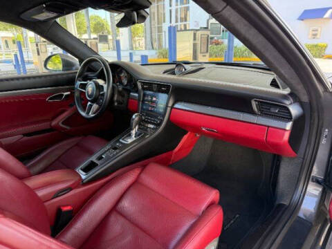 2017 Porsche 911 Carrera S
