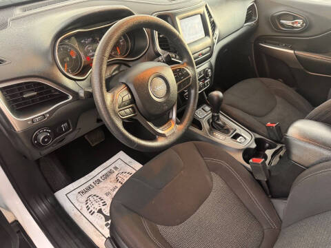 2019 Jeep Cherokee Latitude