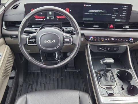 2025 Kia Carnival EX