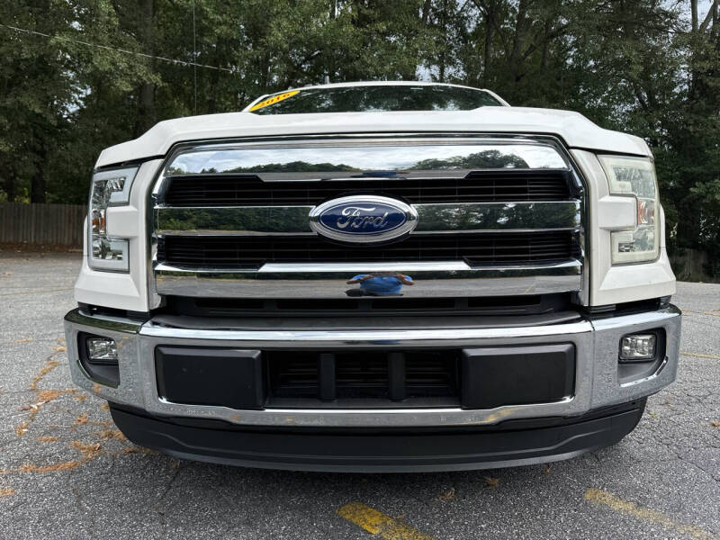 2016 Ford F-150 Lariat photo 11