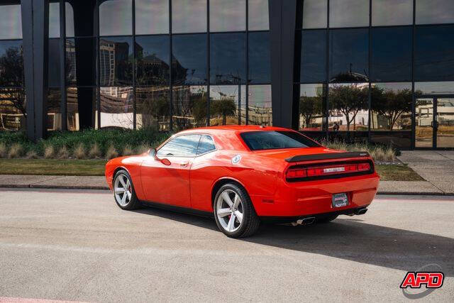 2008 Dodge Challenger SRT8