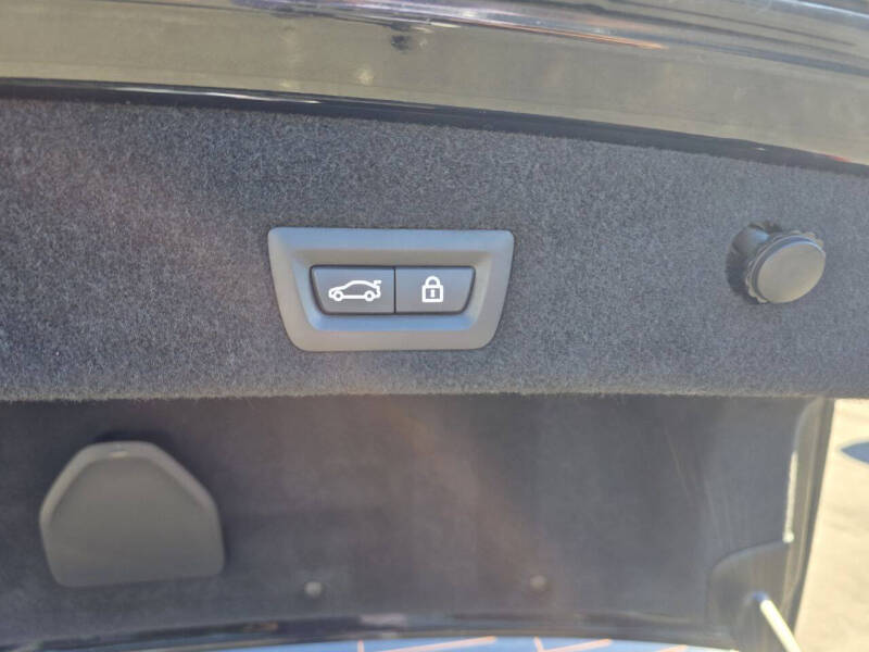 2016 BMW 7 Series 750i xDrive