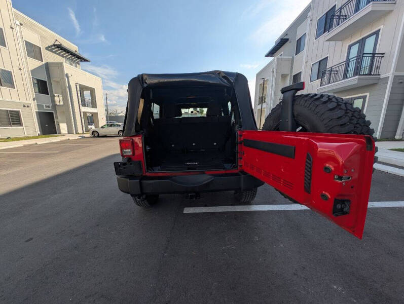 2012 Jeep Wrangler Unlimited Sport
