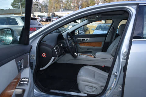 2009 Jaguar XF Luxury