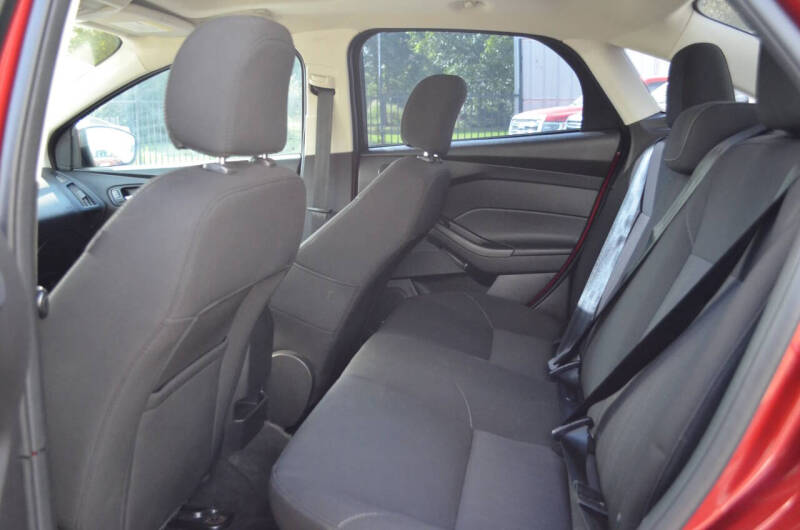 2017 Ford Focus SEL