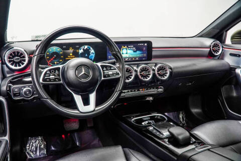 2022 Mercedes-Benz A-Class A 220