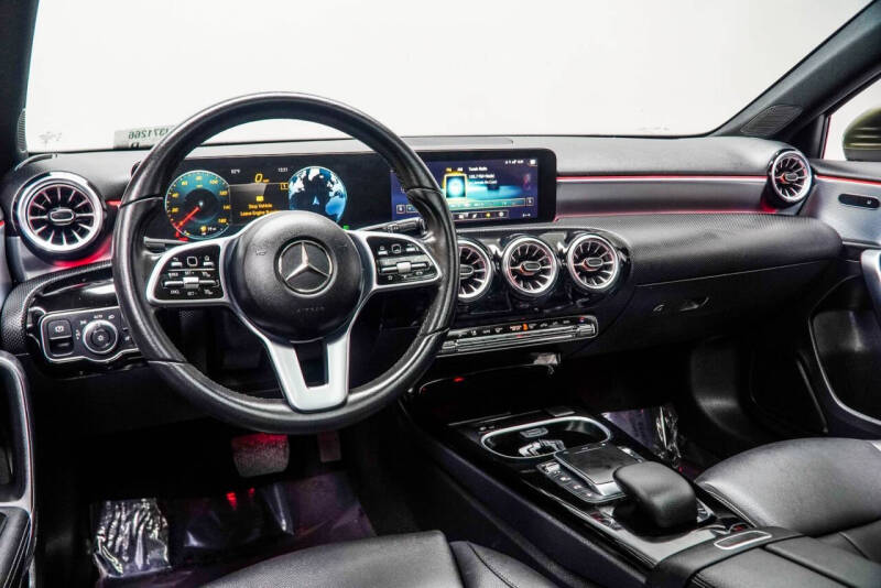 2022 Mercedes-Benz A-Class A 220