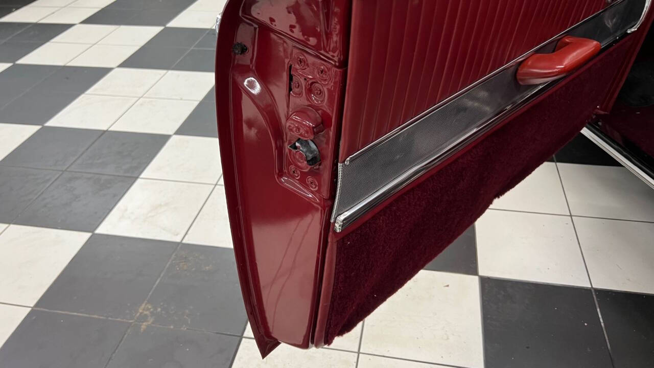 1963 Studebaker Gran Turismo 34