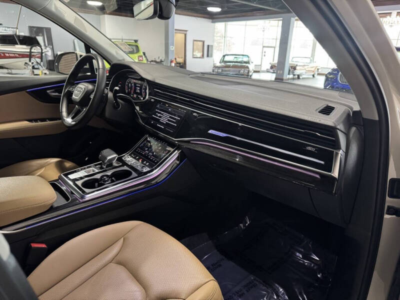 2024 Audi Q7 quattro Prestige 55 TFSI