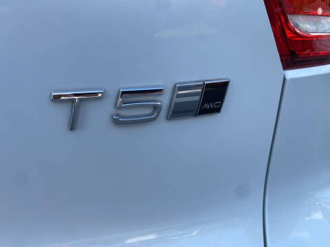 2020 Volvo XC40 T5 Inscription