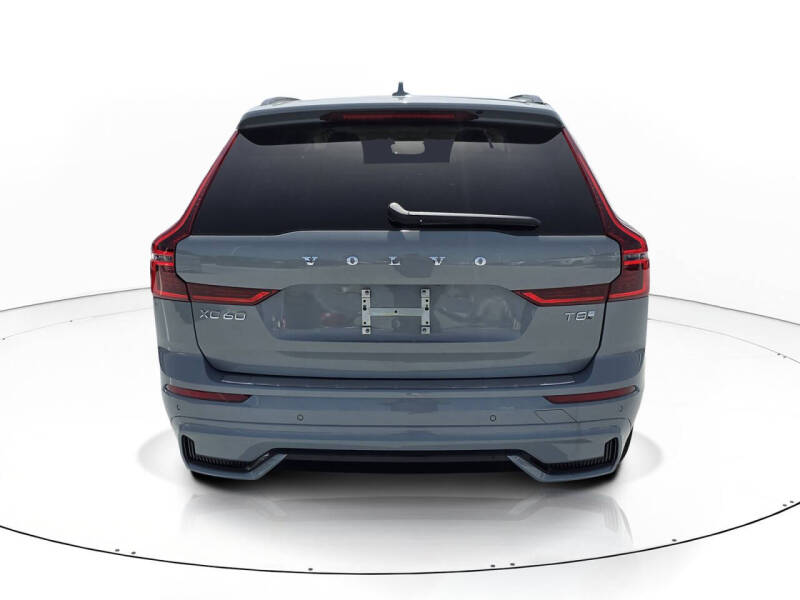 2026 Volvo XC60 T8 Ultra