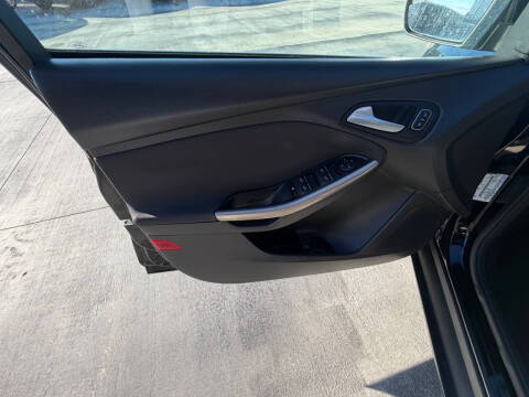 2016 Ford Focus Titanium