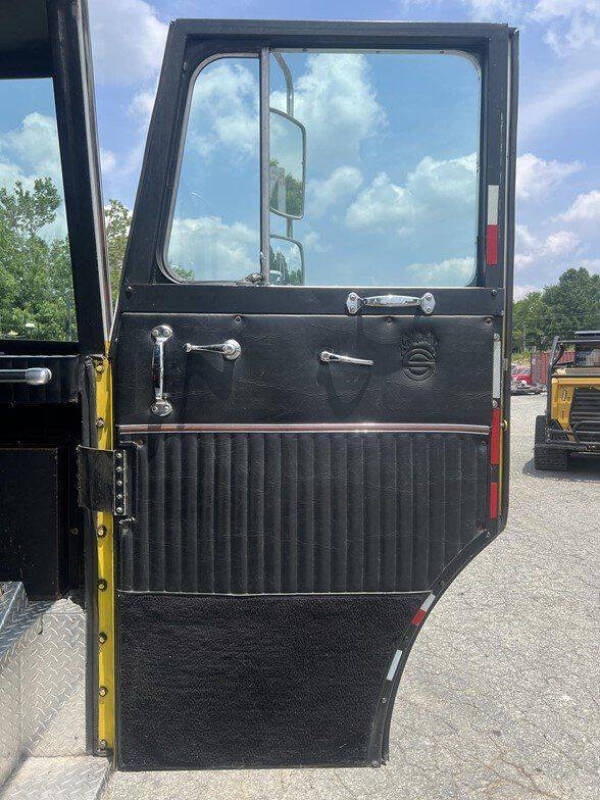 1988 Sutphen Ladder