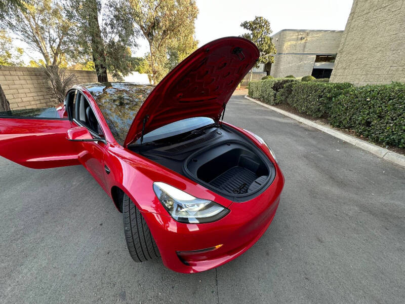 2021 Tesla Model 3 Base photo 32