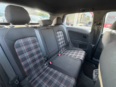 2016 Volkswagen Golf GTI S