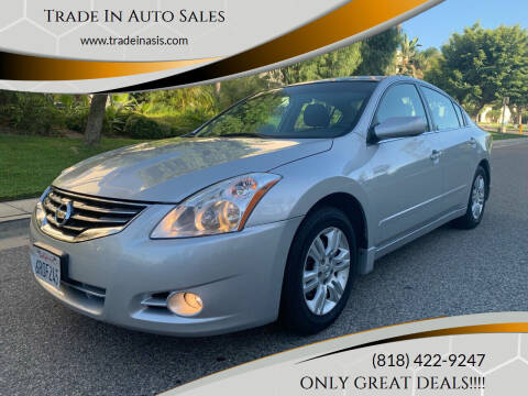 2011 Nissan Altima for sale at Trade In Auto Sales in Van Nuys CA