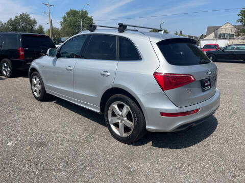 2012 Audi Q5 3.2 quattro Premium Plus