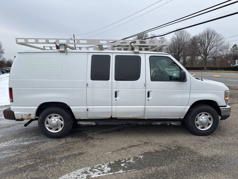 2008 Ford E-Series E-250