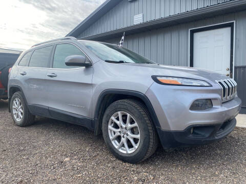 2014 Jeep Cherokee for sale at FAST LANE AUTOS in Spearfish SD