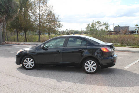 2013 Mazda MAZDA3 i SV