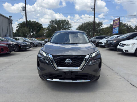 2022 Nissan Rogue SV