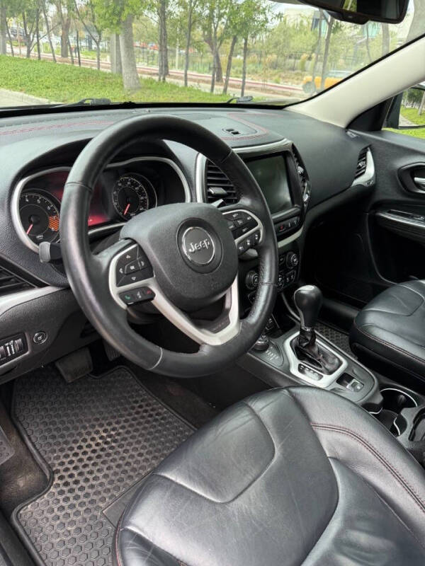 2014 Jeep Cherokee Trailhawk