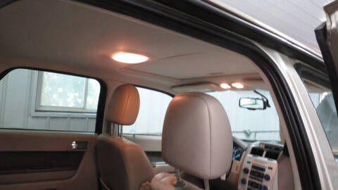 2011 Mercury Mariner V6