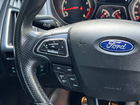 2018 Ford Focus ST